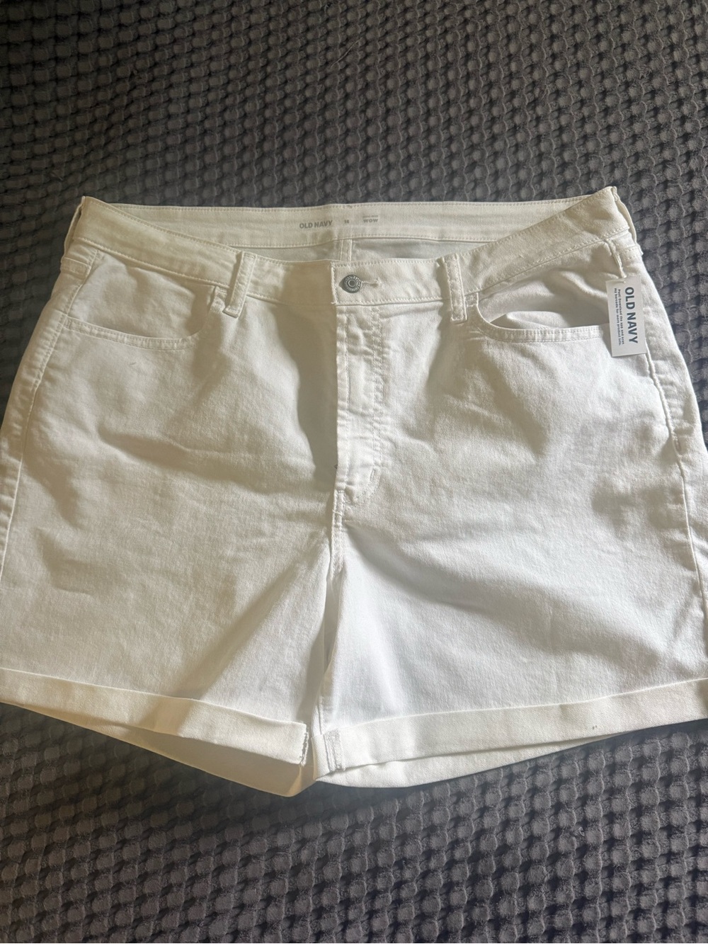 Old Navy White Denim Rolled-Hem Jean Shorts